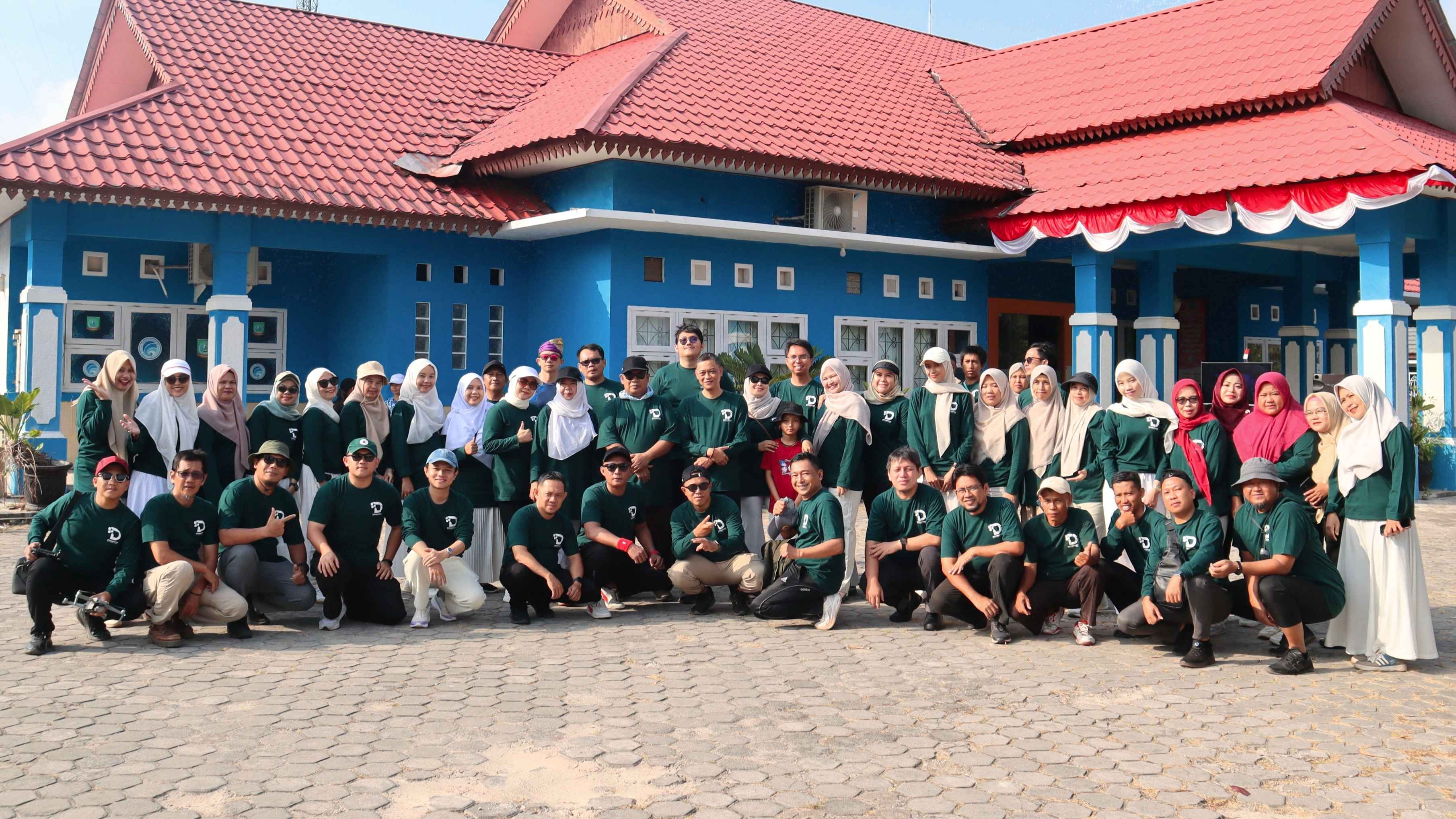 Foto bersama Jalan Santai DiskominfoSP