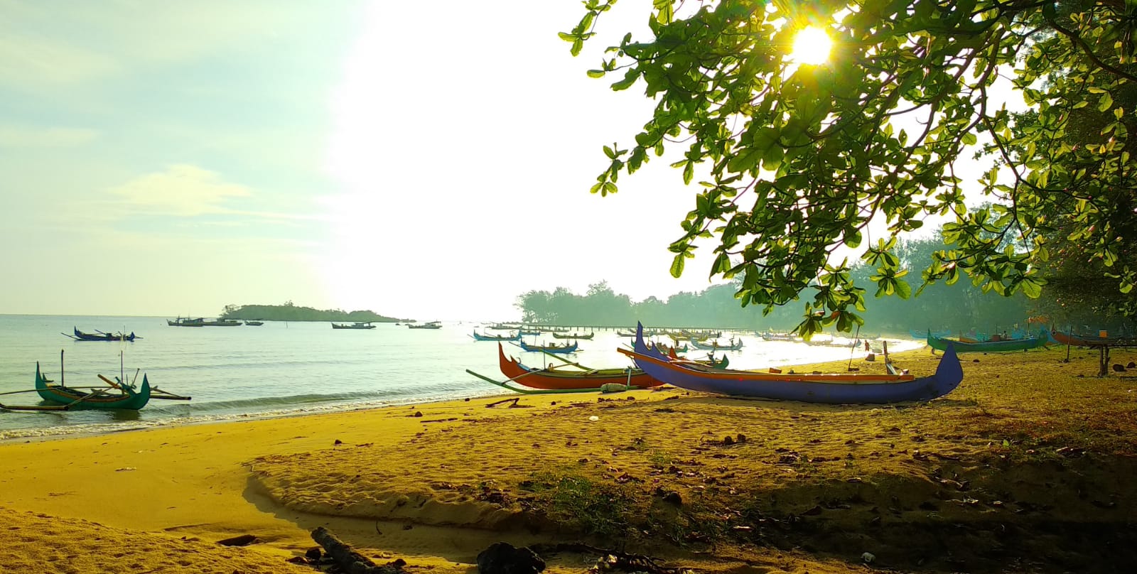Pantai Burong Mandi Kecamatan Damar