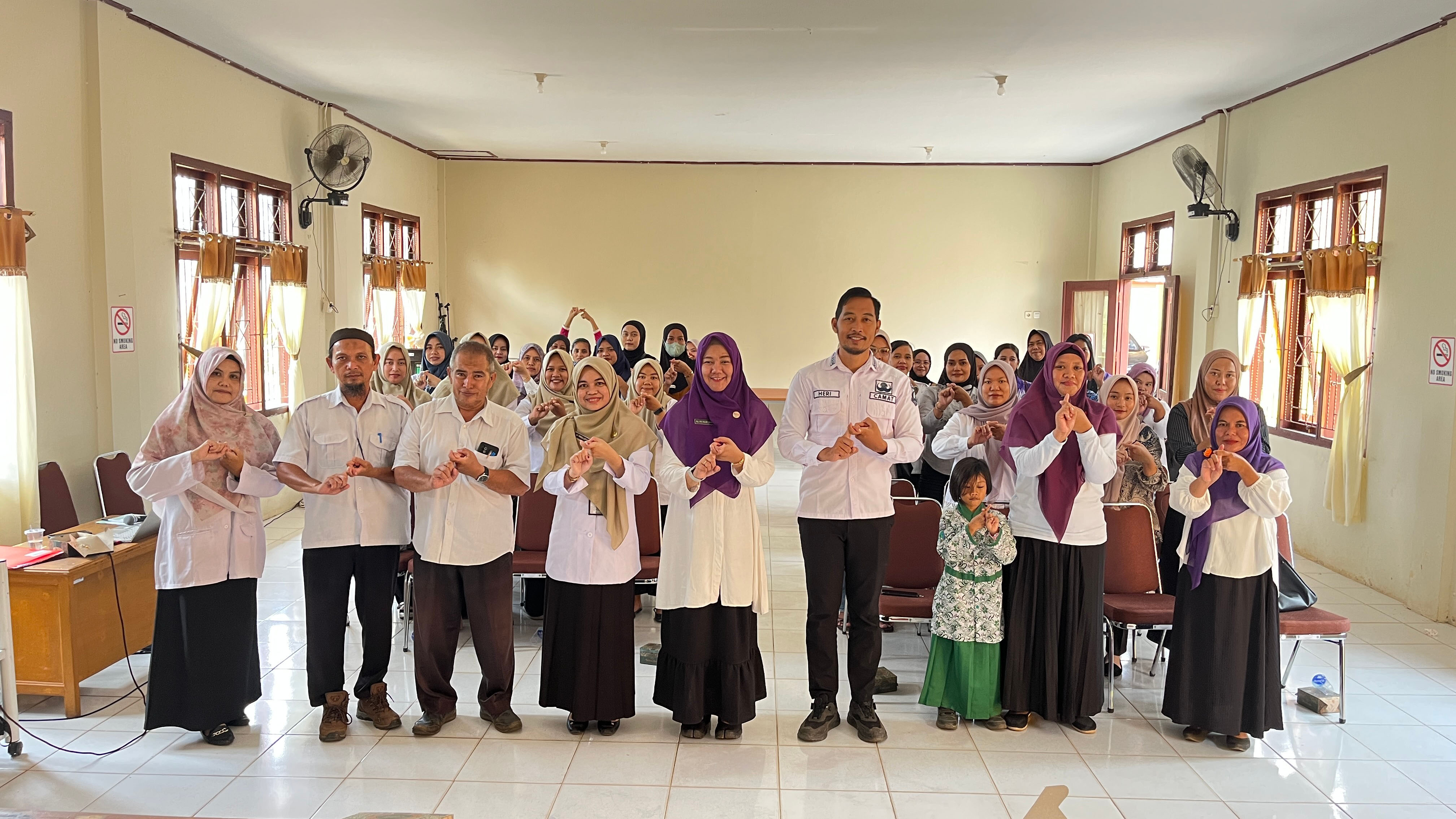 Rapat Koordinasi Pelaksanaan New Posyandu dengan Enam Standar Pelayanan Minimal