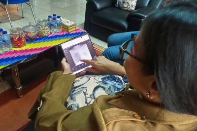 Tak Perlu Lagi Bawa Hasil Rontgen, RSUD Muhammad Zein Permudah Akses Lewat Handphone