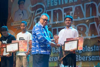 Sambut HUT ke-46 dan Hari Batik, SMAN 1 Manggar Sukses Gelar Festival Adikarya Bintang Literasi 3