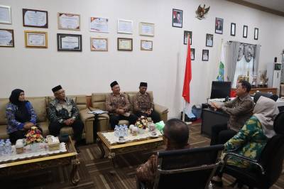 Bupati Kamarudin Dorong ASN Tingkatkan Pembayaran Zakat Melalui BAZNAS Beltim