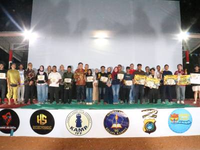 KAMPIFF Gerakkan Ekonomi Kelapa Kampit, Bupati Dorong Jadi Agenda Tahunan